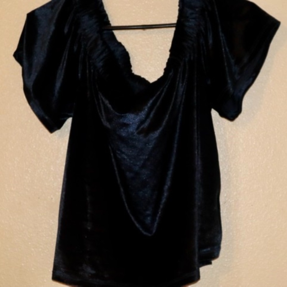 Navy blue top